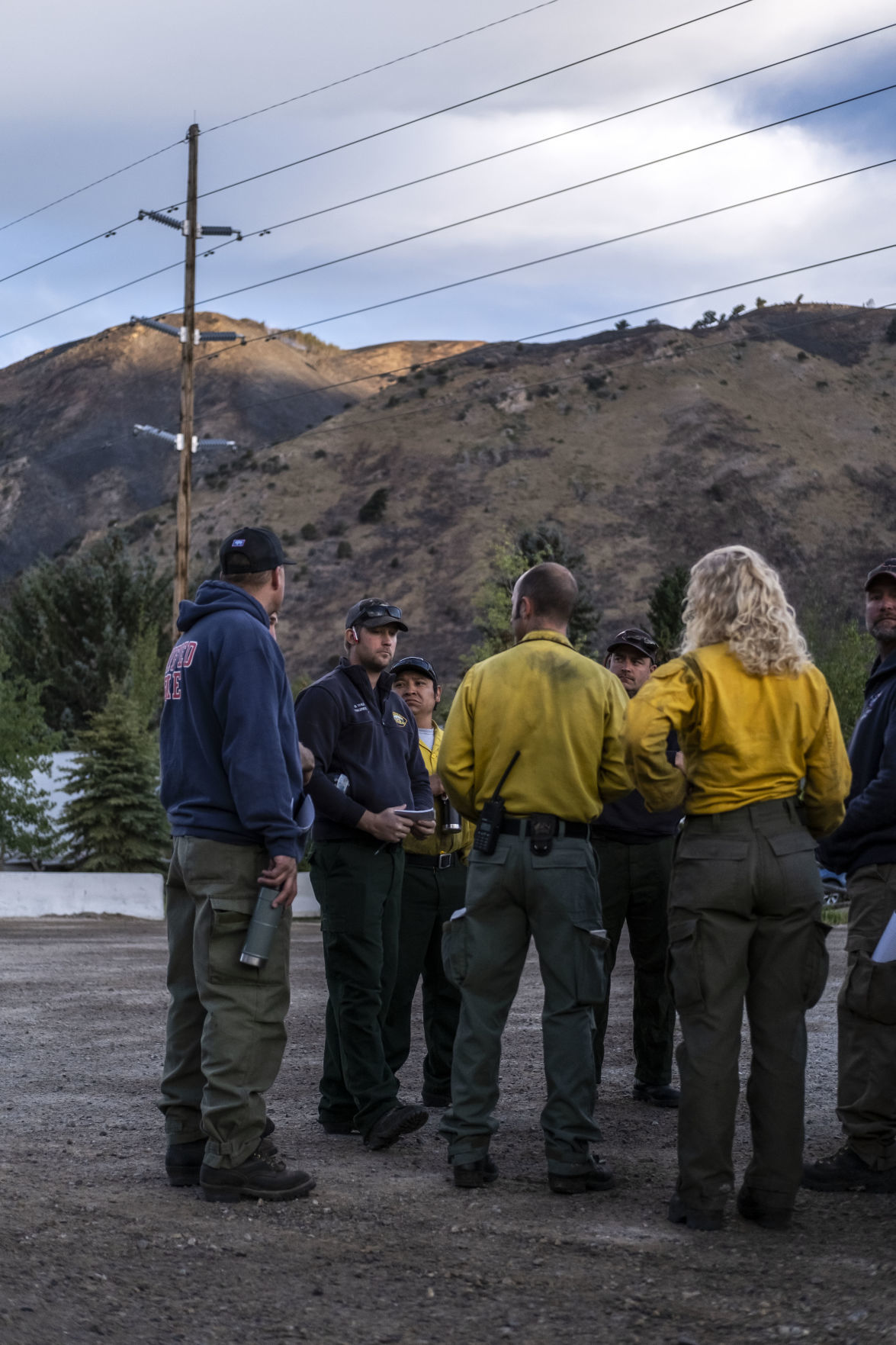 Saddle Butte Fire briefing